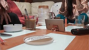 mi vecina milf siempre necesita que le arreglen algo en su casa