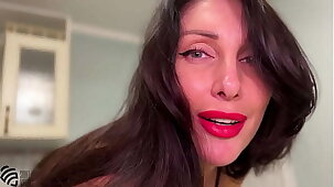 My friend's son cum on my face